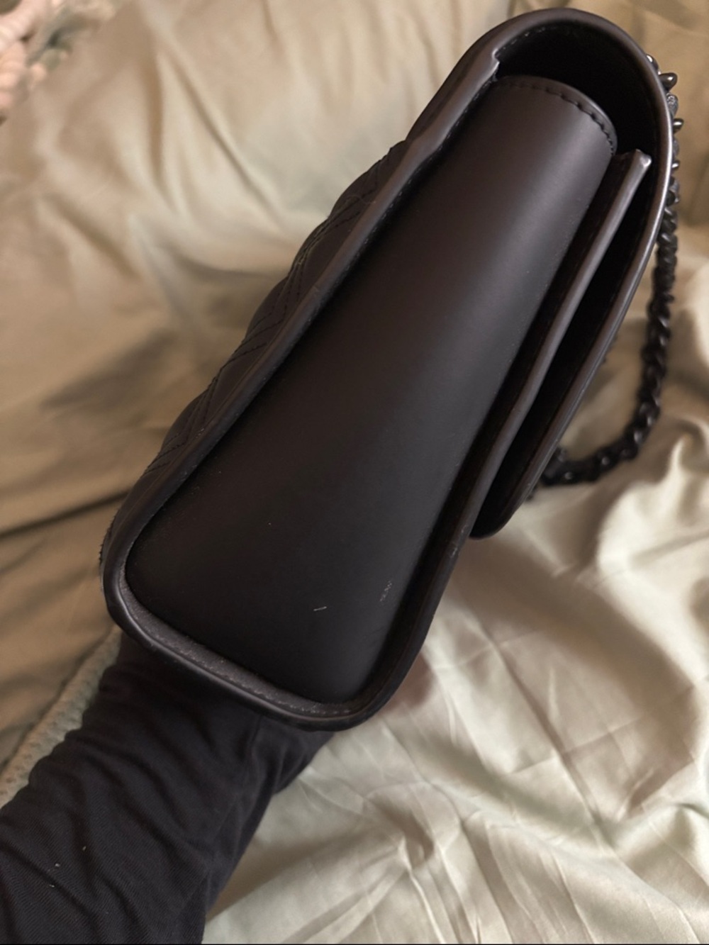 Black Quilted Leather Bag - Picture 12 of 14